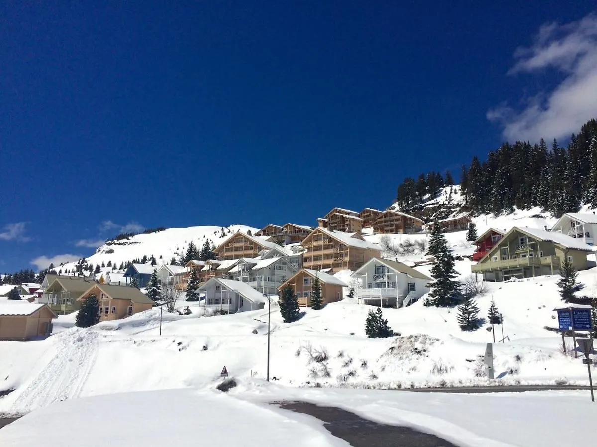 Chalet Confortable Avec Poele Et Terrasse, 3 Chambres, Garage, Animaux Admis - Fr-1-425-198 Araches-la-Frasse