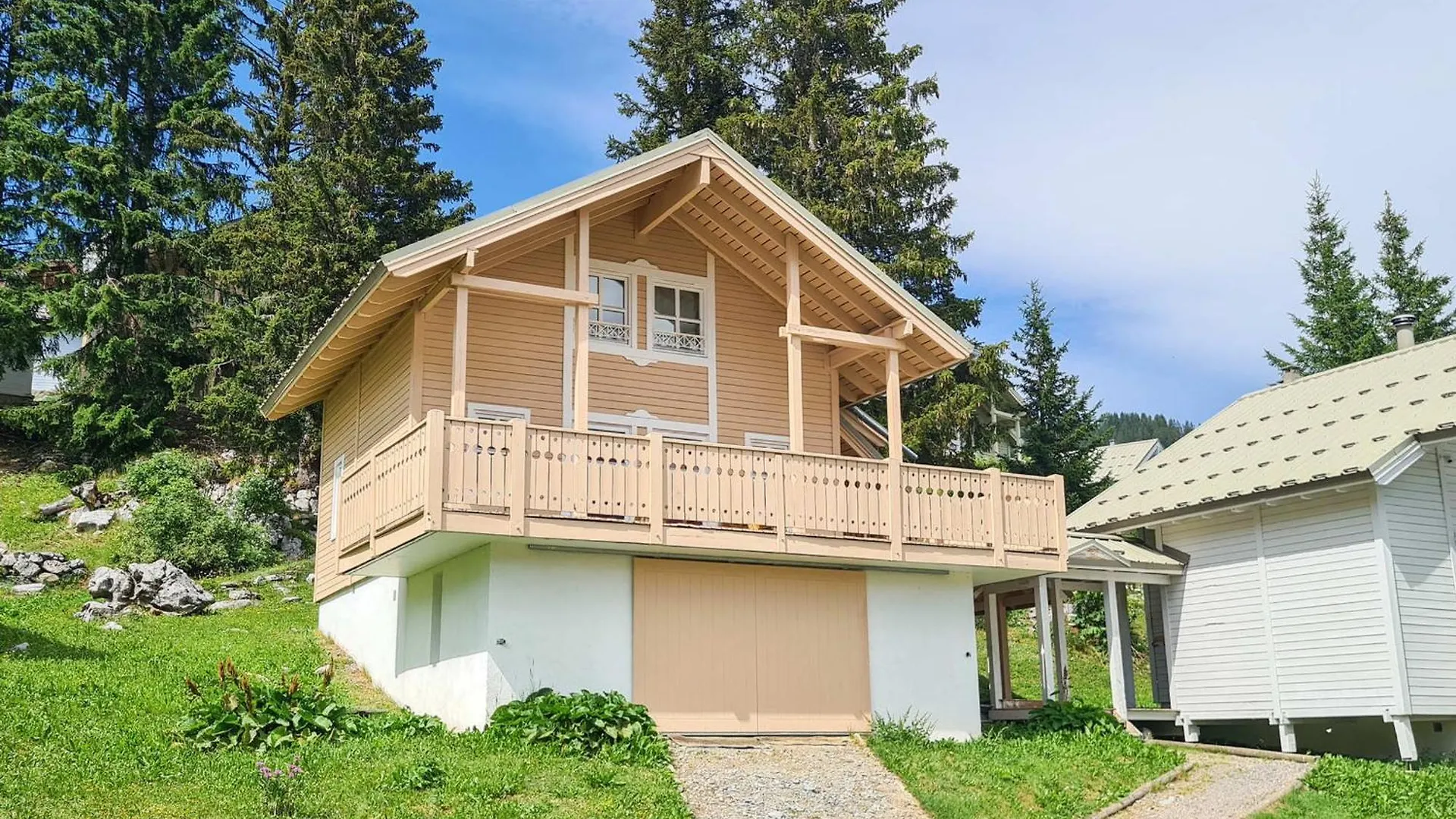 Chalet Confortable Avec Poele Et Terrasse, 3 Chambres, Garage, Animaux Admis - Fr-1-425-198 Araches-la-Frasse