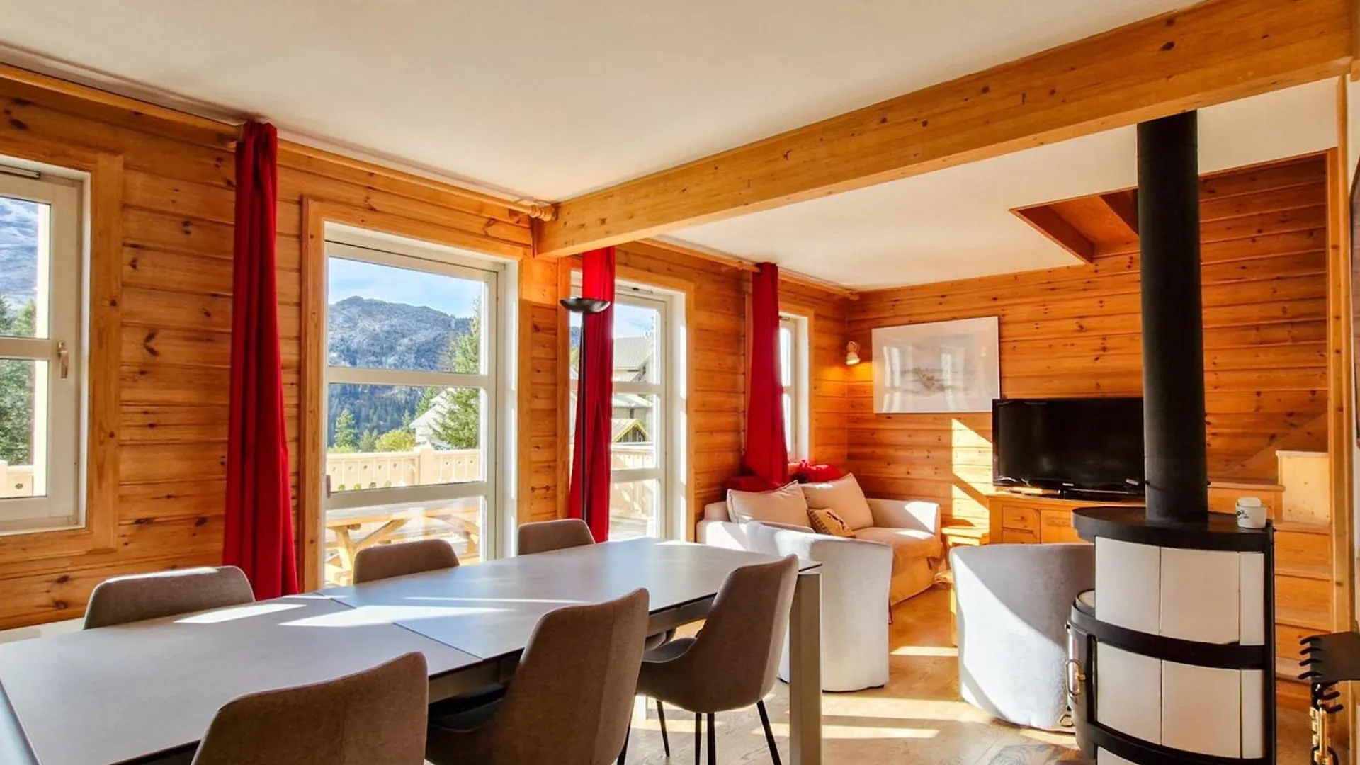 Chalet Confortable Avec Poele Et Terrasse, 3 Chambres, Garage, Animaux Admis - Fr-1-425-198 Araches-la-Frasse