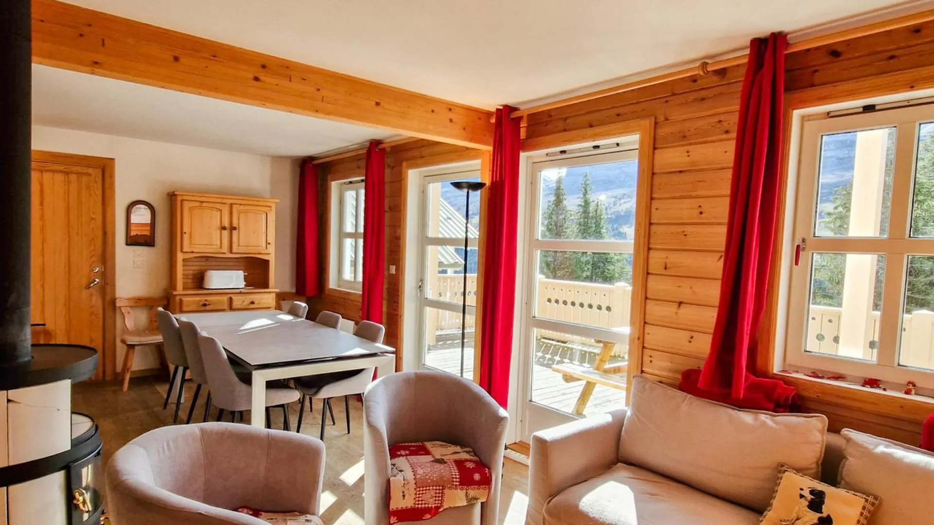 Chalet Confortable Avec Poele Et Terrasse, 3 Chambres, Garage, Animaux Admis - Fr-1-425-198 Araches-la-Frasse 0*,